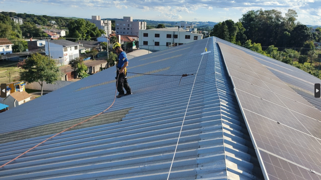 A linha de vida certa protege mais do que trabalhadores protege o futuro da sua empresa (1)