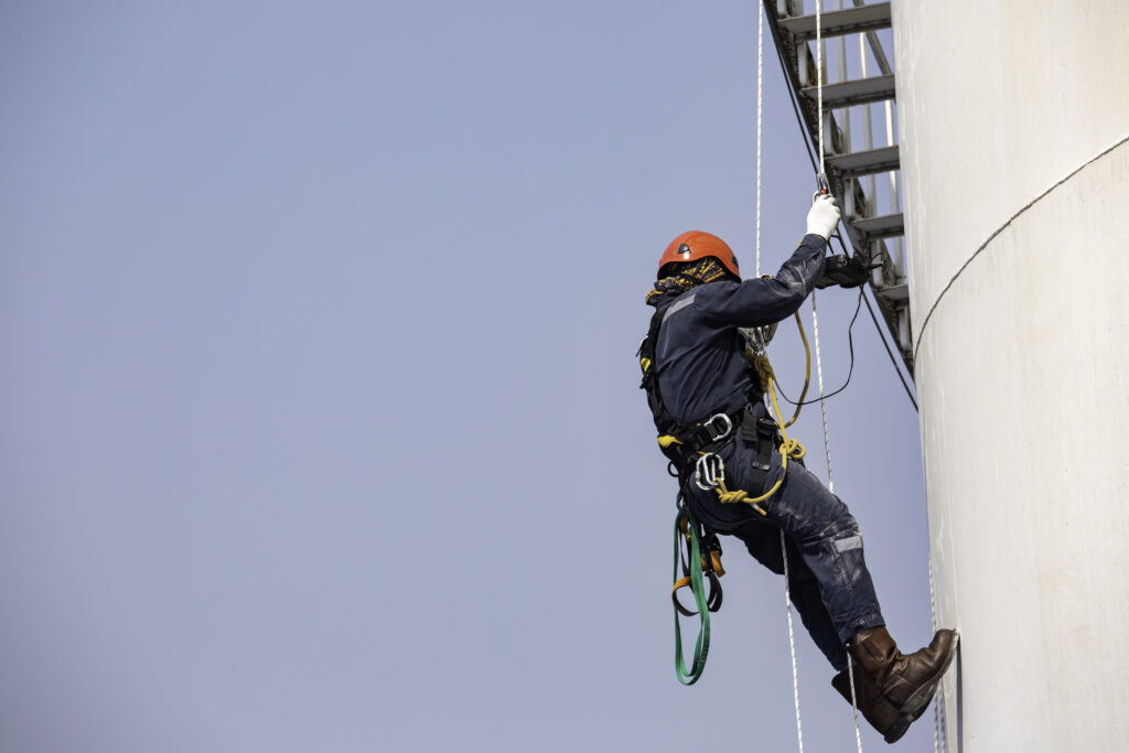 O-que-leva-ao-acidente-de-trabalho-em-altura-Entenda-os-fatores-de-risco-