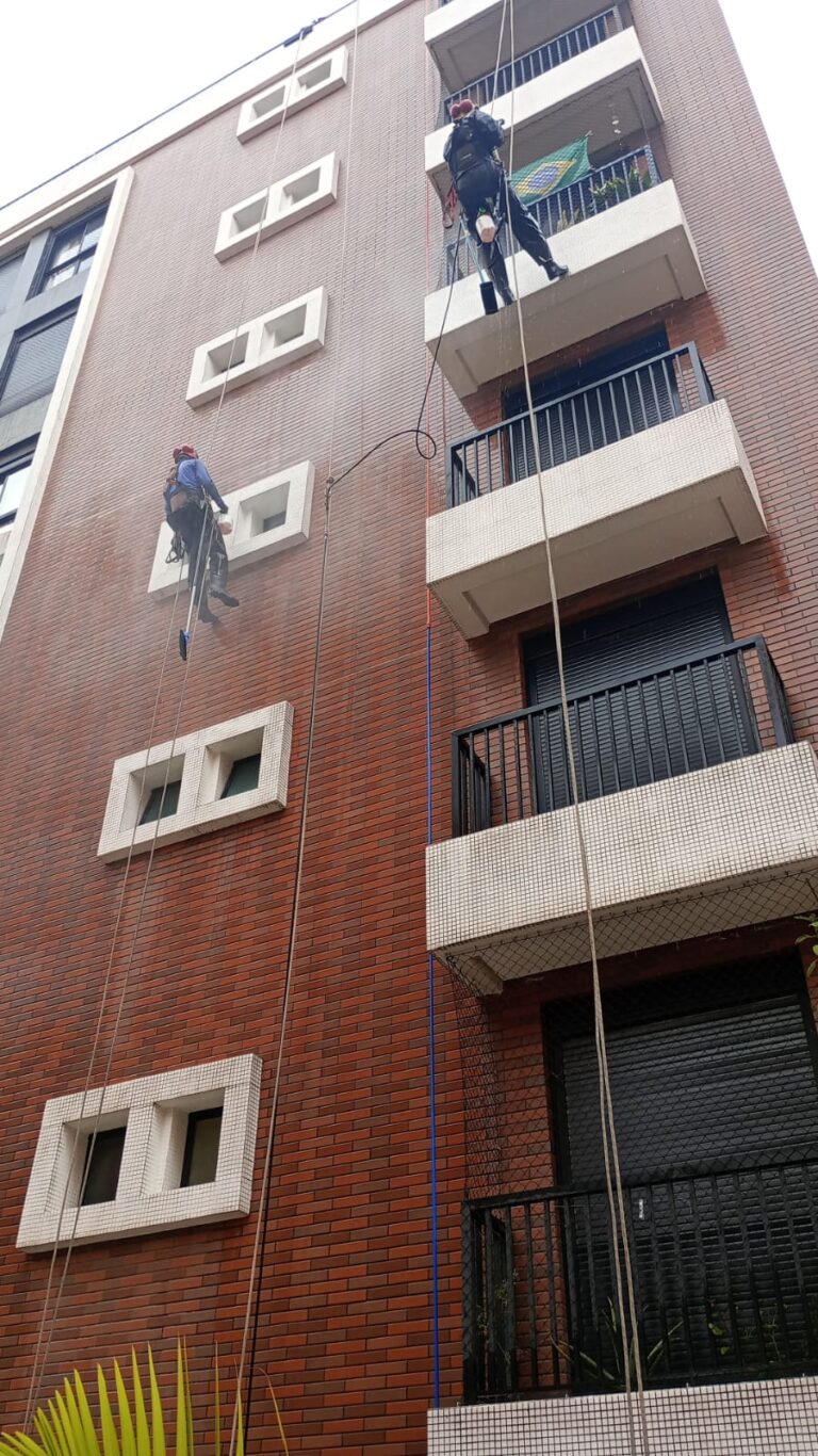 O que é trabalho em altura, e quando contratar uma empresa para isso (1)